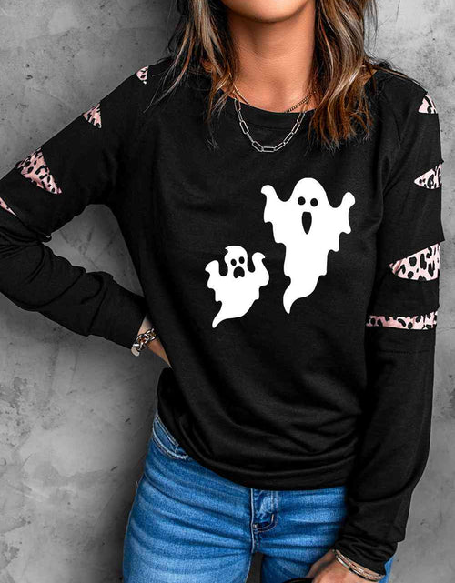 Load image into Gallery viewer, Ghost Graphic Round Neck Sweatshirt
