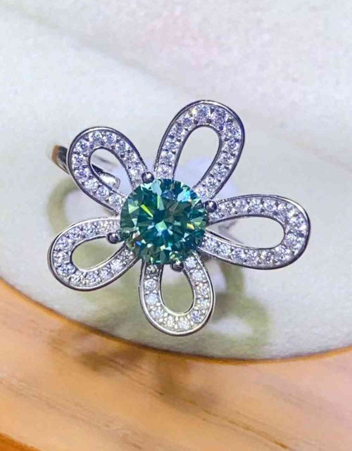 Load image into Gallery viewer, 1 Carat Moissanite Flower Shape Open Ring
