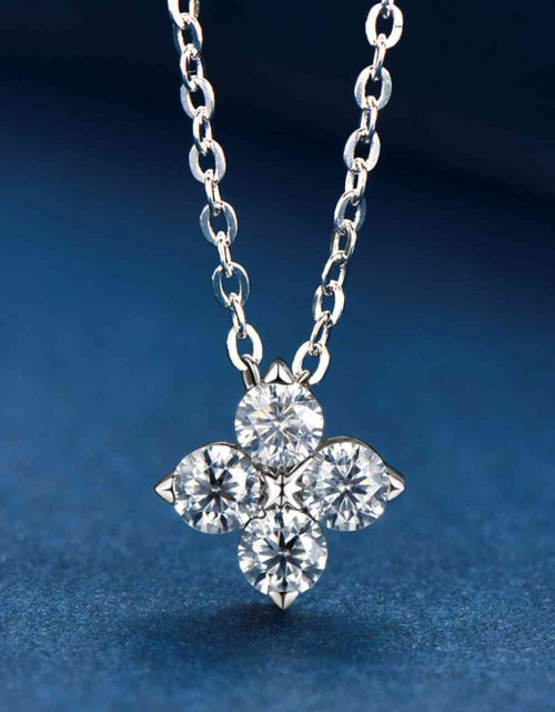 Load image into Gallery viewer, Moissanite Four Leaf Clover Pendant Necklace
