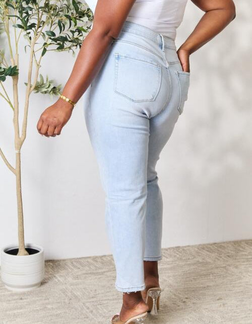 Load image into Gallery viewer, BAYEAS Full Size High Waist Straight Jeans
