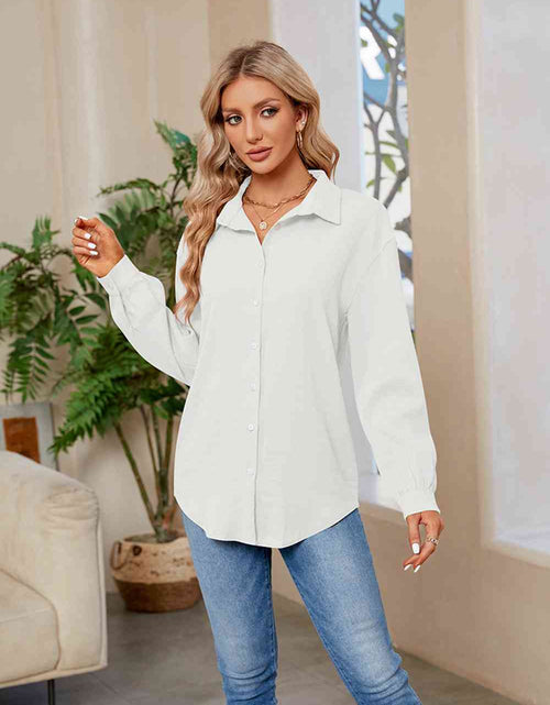 Load image into Gallery viewer, Collared Neck Buttoned Long Sleeve Shirt
