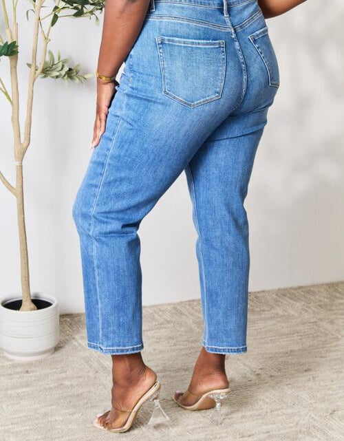 Load image into Gallery viewer, BAYEAS Full Size High Waist Straight Jeans
