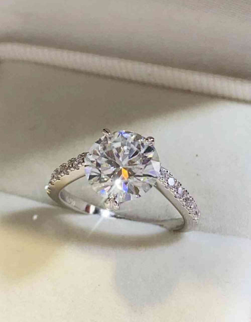 Load image into Gallery viewer, 3 Carat Moissanite 925 Sterling Silver Ring
