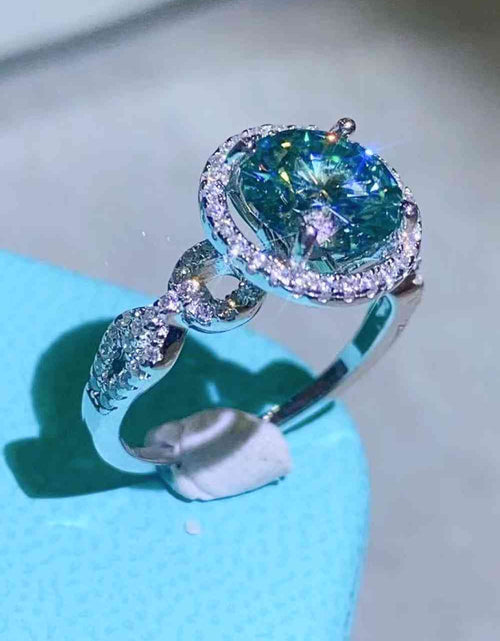 Load image into Gallery viewer, 2 Carat Moissanite Emerald Green Ring
