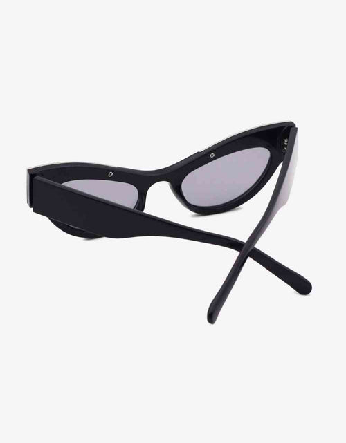 Load image into Gallery viewer, UV400 Rhinestone Trim Cat-Eye Sunglasses
