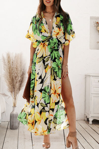 Load image into Gallery viewer, Plunge Split Printed Short Sleeve Dress
