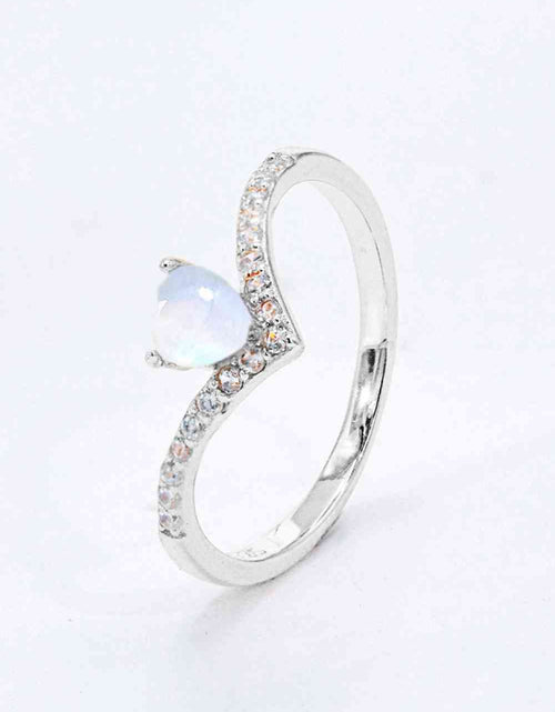 Load image into Gallery viewer, Moonstone Heart-Shaped Ring
