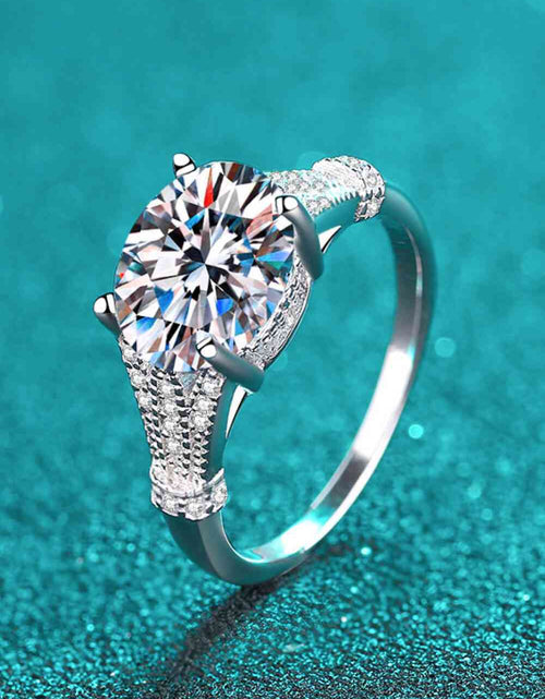 Load image into Gallery viewer, Unpredictable Day 3 Carat Moissanite Ring
