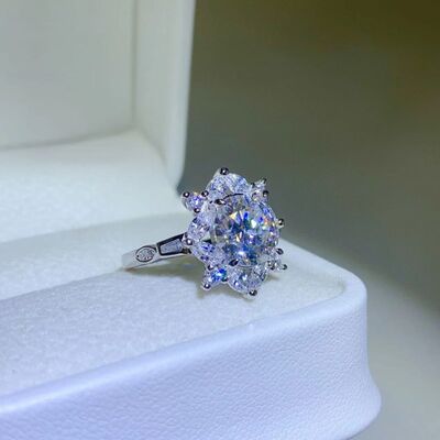 Load image into Gallery viewer, 2 Carat Moissanite 925 Sterling Silver Ring
