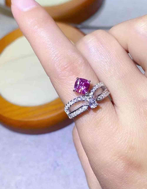 Load image into Gallery viewer, At Your Best 1 Carat Moissanite Ring
