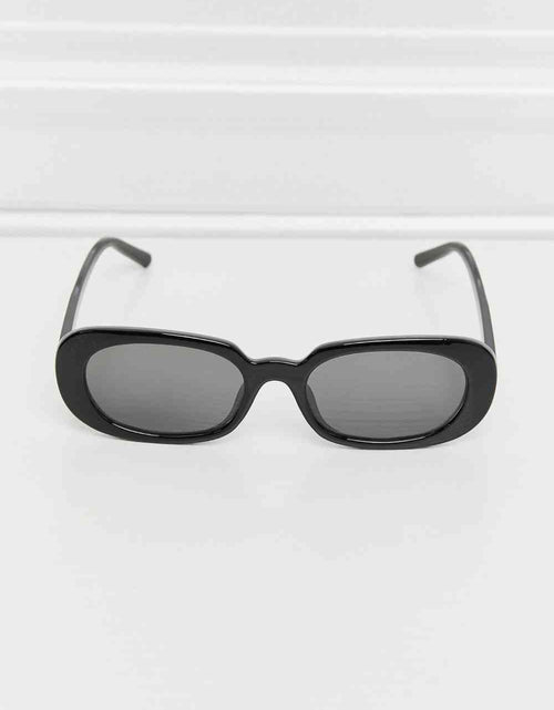 Load image into Gallery viewer, Oval Full Rim Sunglasses
