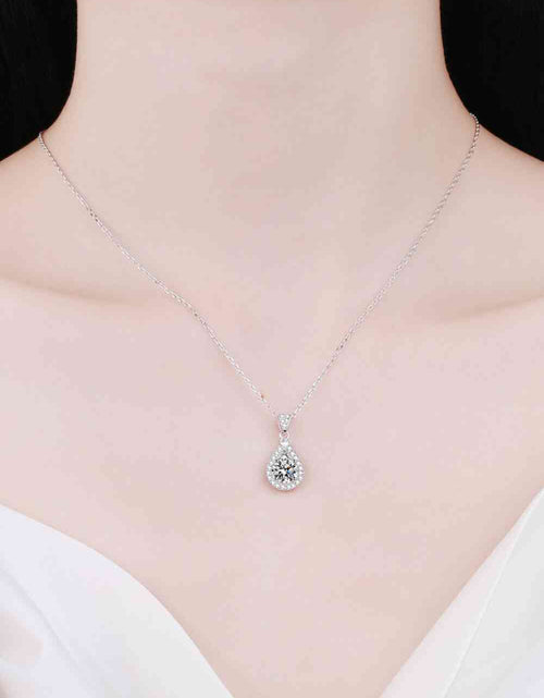 Load image into Gallery viewer, 1 Carat Moissanite Teardrop Pendant Chain Necklace
