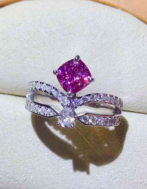 Load image into Gallery viewer, At Your Best 1 Carat Moissanite Ring
