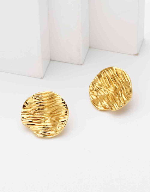 Load image into Gallery viewer, 18K Gold-Plated Textured Stud Earrings
