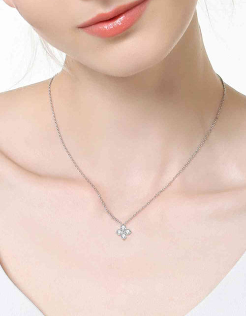 Load image into Gallery viewer, Moissanite Four Leaf Clover Pendant Necklace
