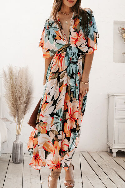 Load image into Gallery viewer, Plunge Split Printed Short Sleeve Dress
