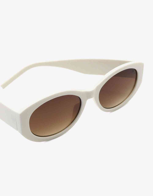 Load image into Gallery viewer, UV400 Polycarbonate Sunglasses
