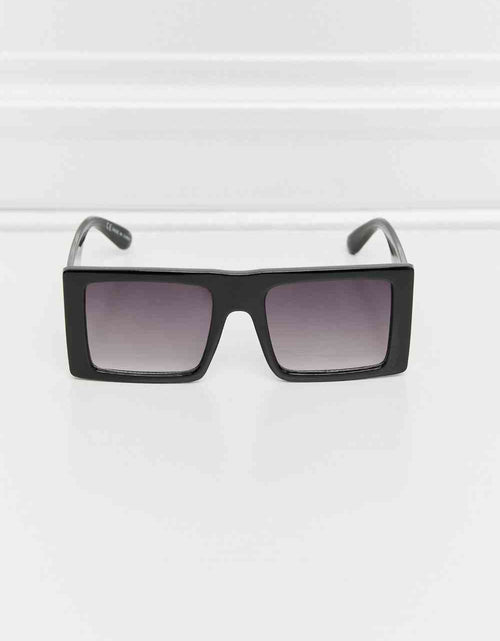 Load image into Gallery viewer, Square Polycarbonate Sunglasses
