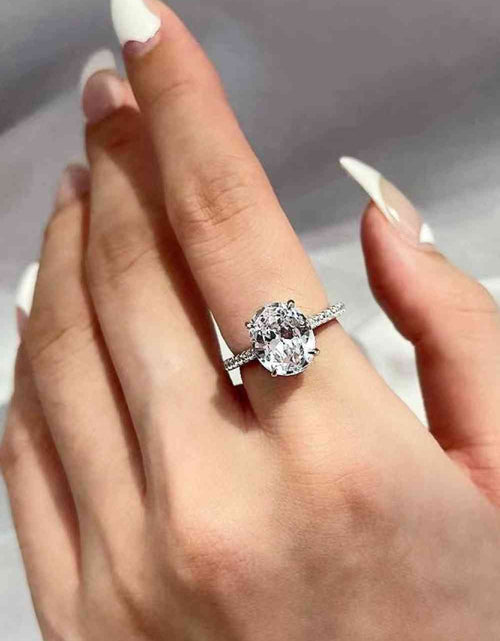 Load image into Gallery viewer, Platinum-Plated Side Stone 2 Carat Moissanite Ring
