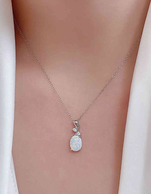 Load image into Gallery viewer, Opal Oval Pendant Chain Necklace
