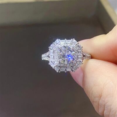 Load image into Gallery viewer, 1 Carat Moissanite 925 Sterling Silver Ring
