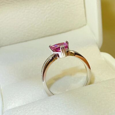 Load image into Gallery viewer, 1 Carat Moissanite 925 Sterling Silver Ring
