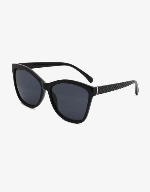 Load image into Gallery viewer, Full Rim Polycarbonate Sunglasses
