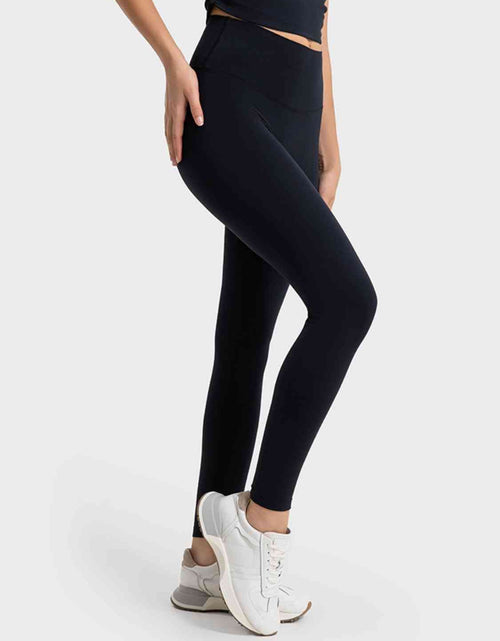 Load image into Gallery viewer, Wide Waistband Sports Leggings
