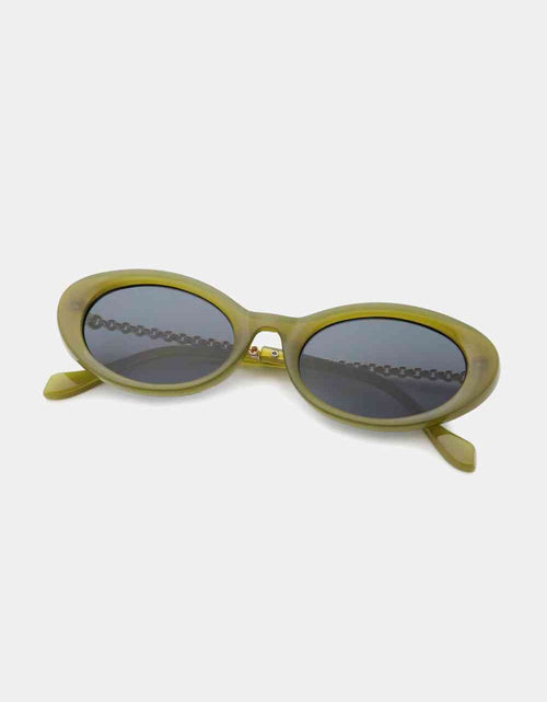 Load image into Gallery viewer, Polycarbonate Frame Cat-Eye Sunglasses
