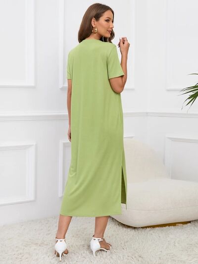 Load image into Gallery viewer, Slit Round Neck Short Sleeve Dress
