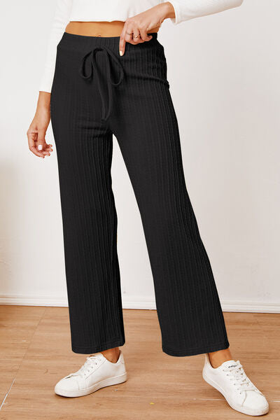 Load image into Gallery viewer, Textured Elastic Waist Straight Pants
