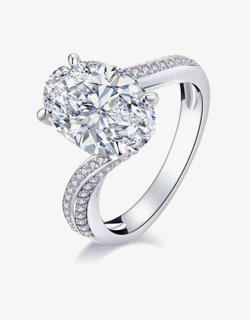 Load image into Gallery viewer, 3 Carat Moissanite Side Stone Ring
