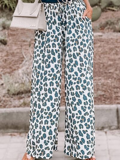 Load image into Gallery viewer, Leopard Pocketed Wide Leg Pants
