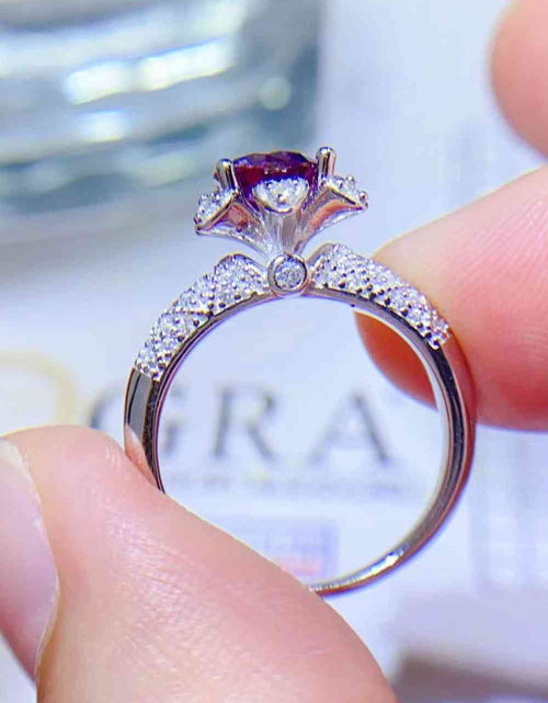 Load image into Gallery viewer, 1 Carat Moissanite 925 Sterling Silver Ring
